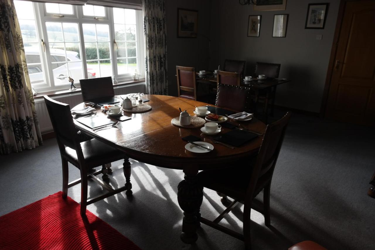 Hazel Court Guest House Newport  Exterior foto